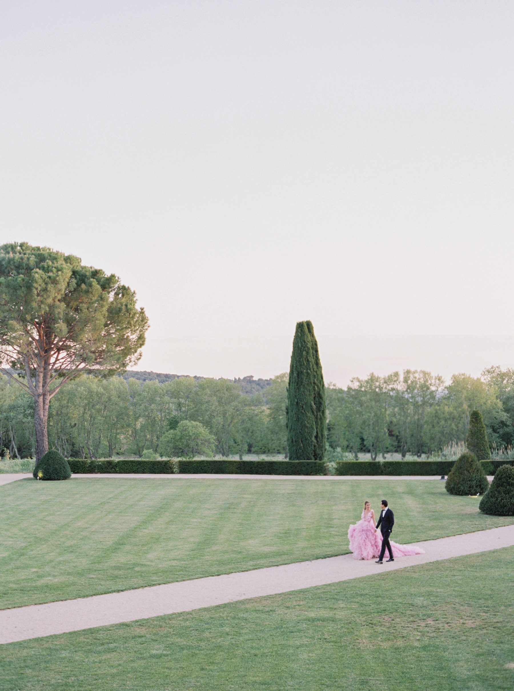 Chateau de la Guide Wedding, Provence Wedding, Provence Wedding Photographer, South of France Wedding, Luxury Wedding France, Frame Film Photographer, Provence Film Photographer