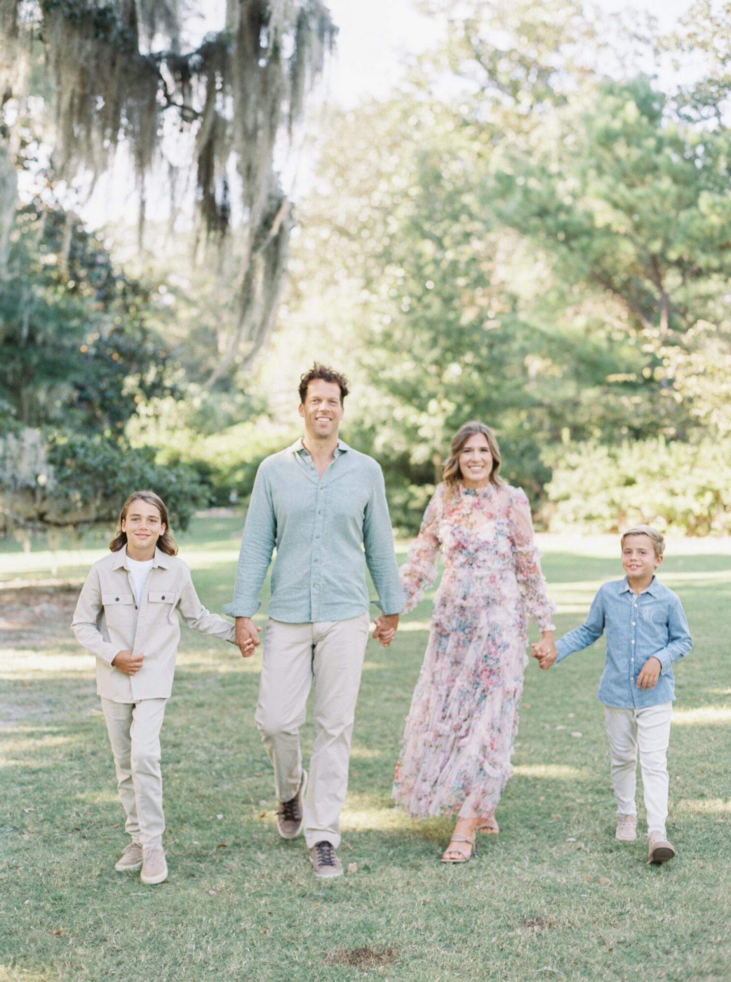 Airlie Gardens Family Session